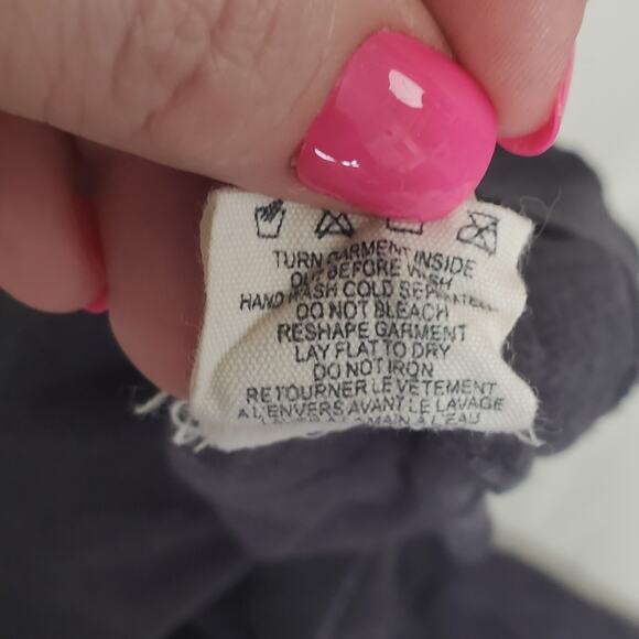 Billabong | Textured Pattern Round Neck Lightweight Knit Sweater - Picture 9 of 9